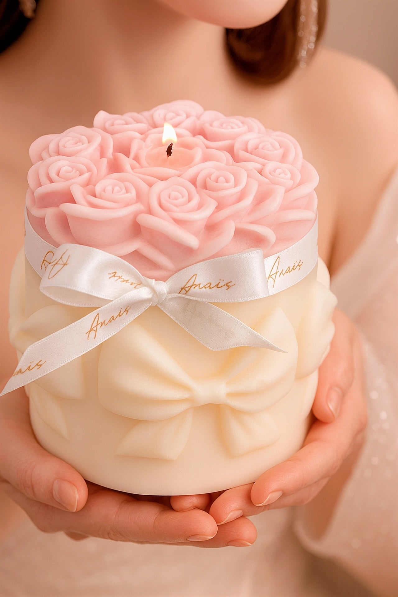 Lavish Rose Bouquet Candle in Pink - XXL