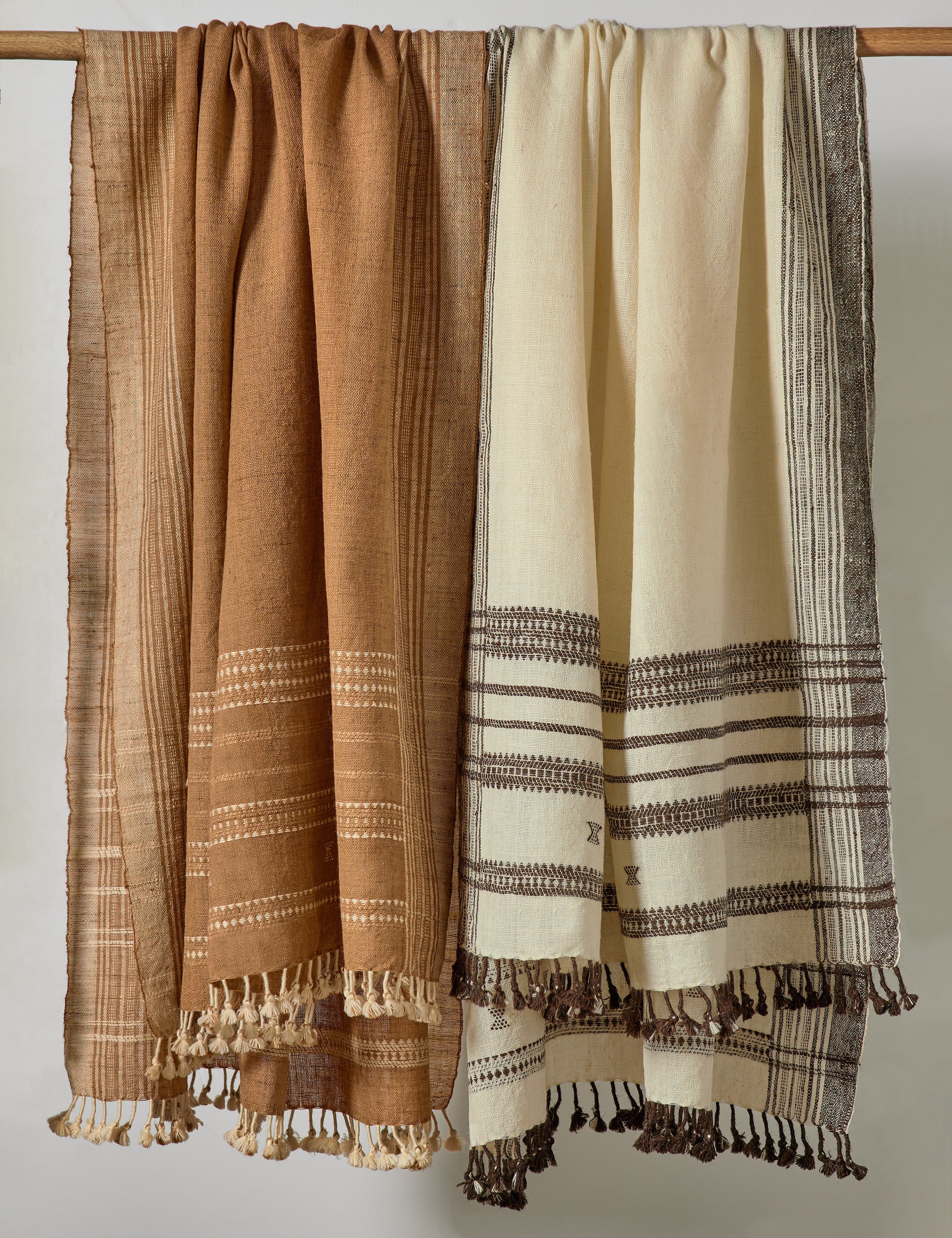 Manorma Throw