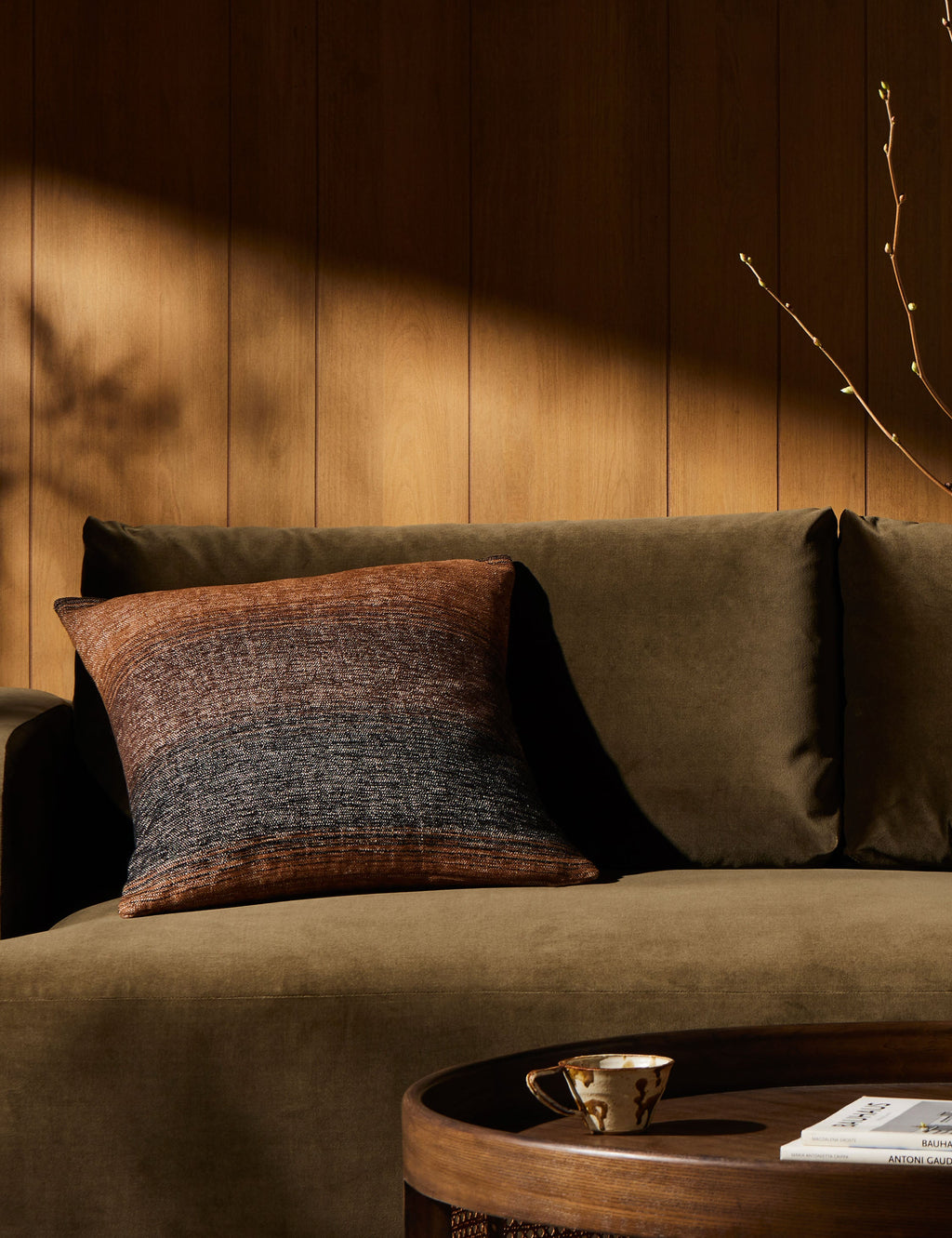 Montague Pillow