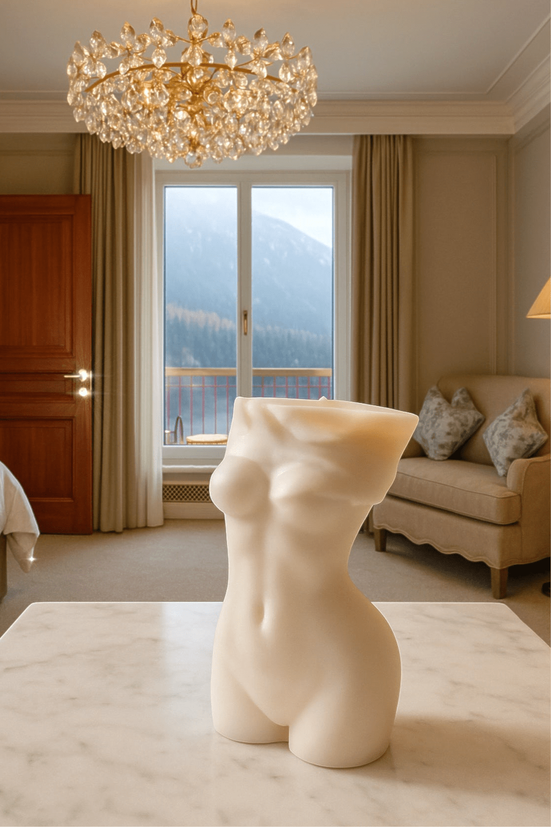 Anaïs Feminine Bust Candle