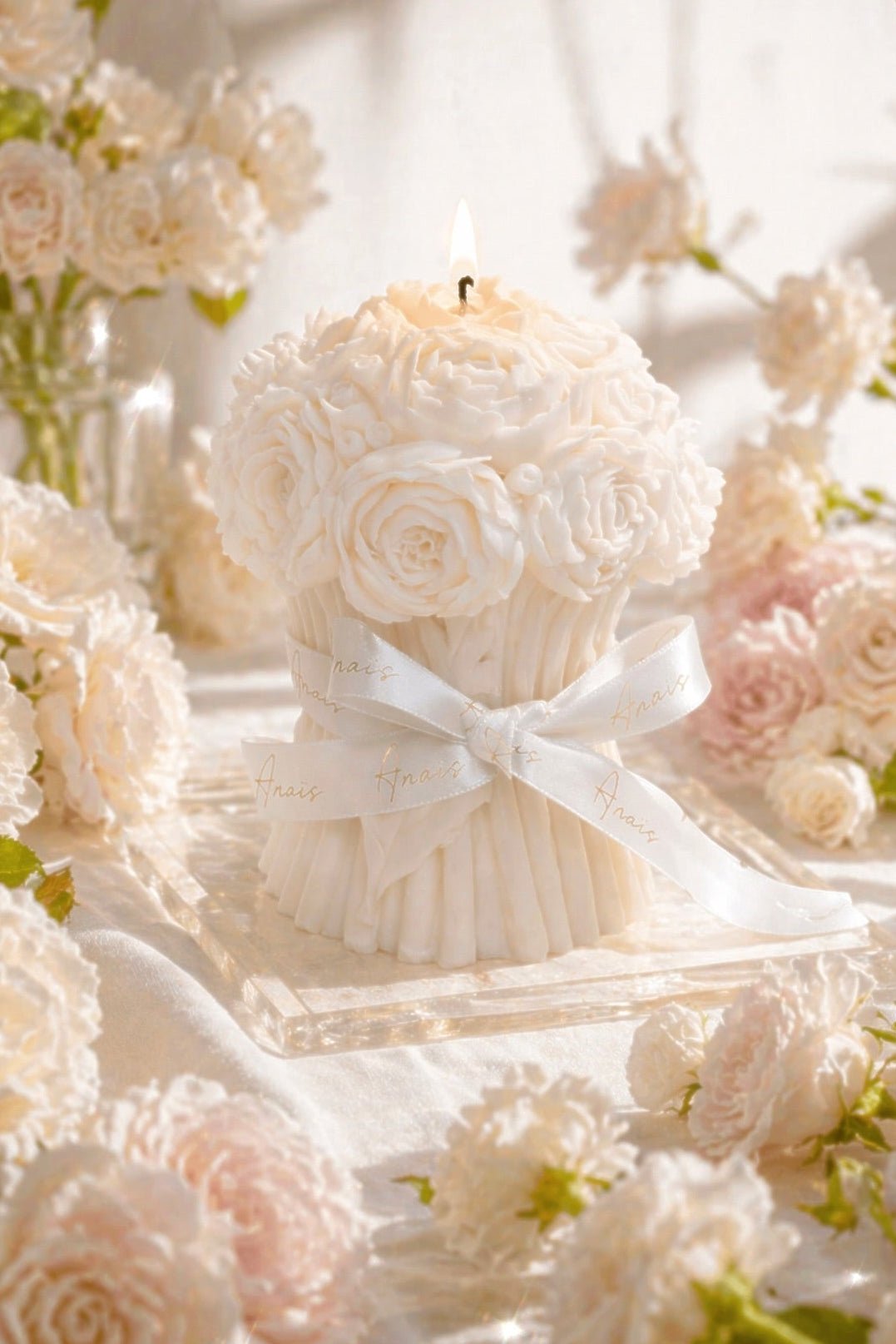 Grandeur Bouquet Candle