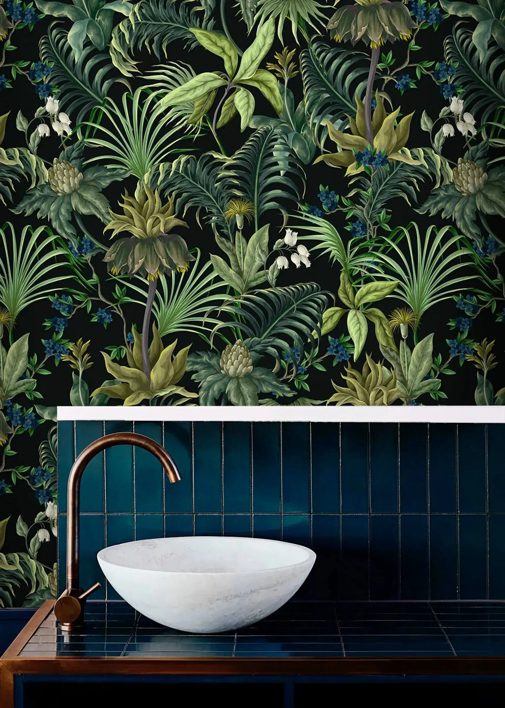 Tropical Jungle Canopy Wallpaper w 145" x 110" h / Traditional