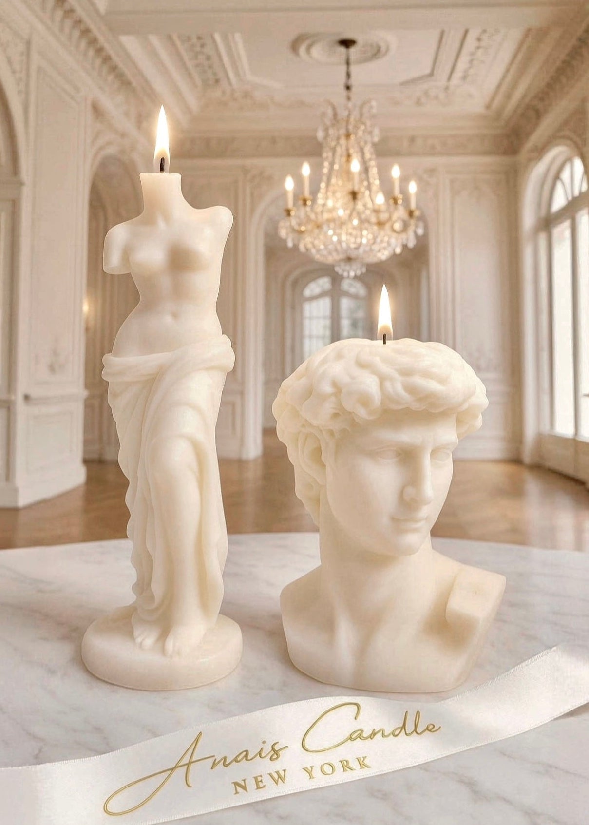 Anaïs Man & Venus Set in Sculpture White
