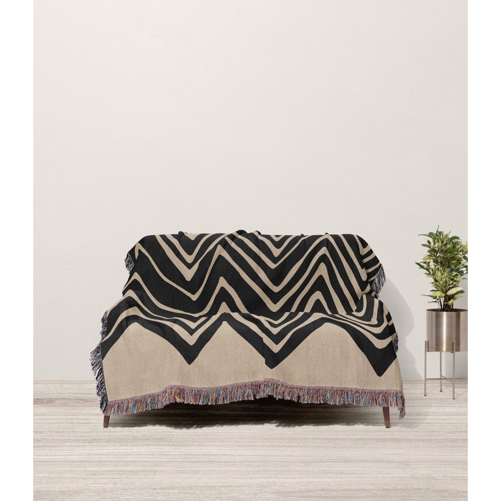 Addai Abstract Triangle Pattern Blanket