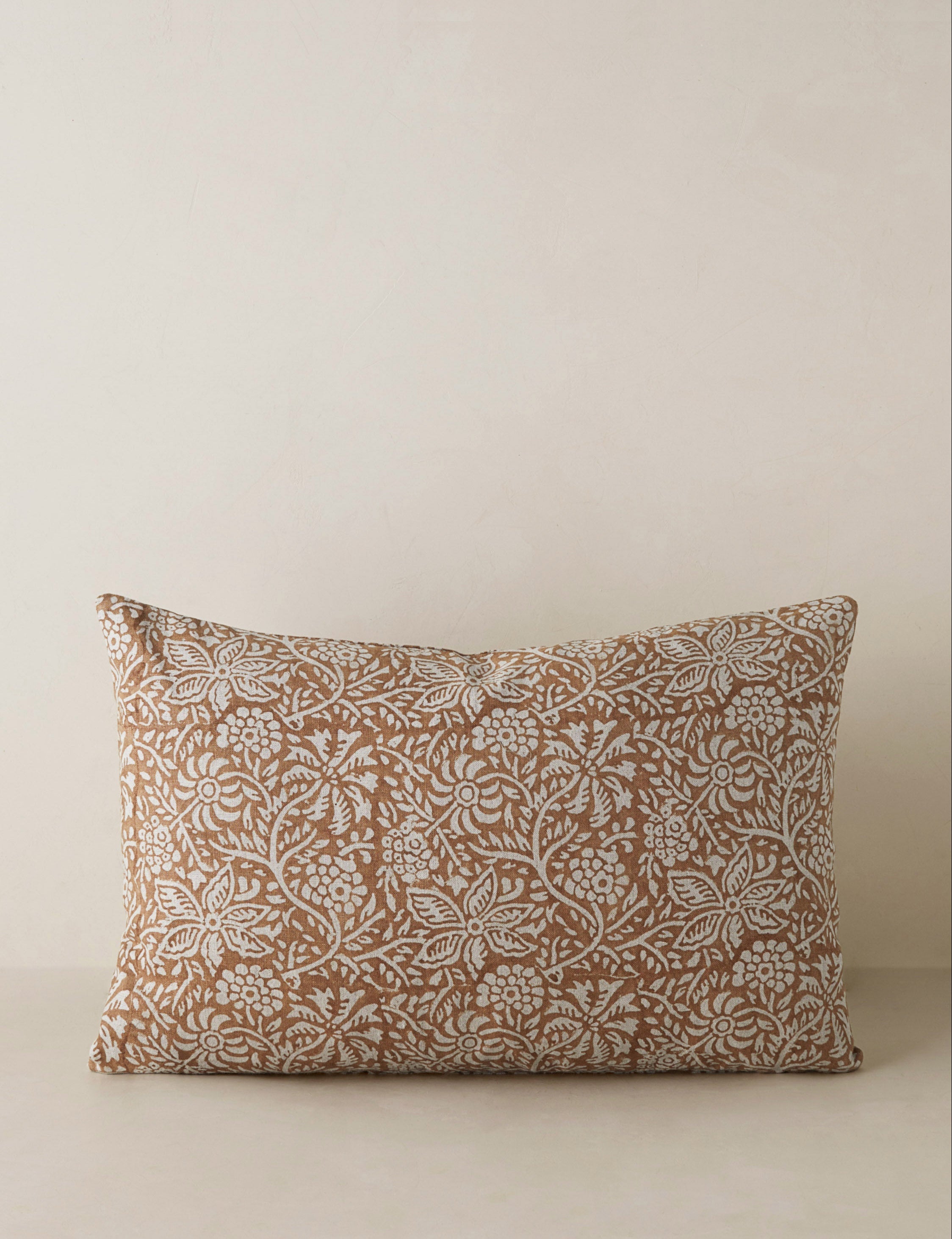 Clea Linen Pillow