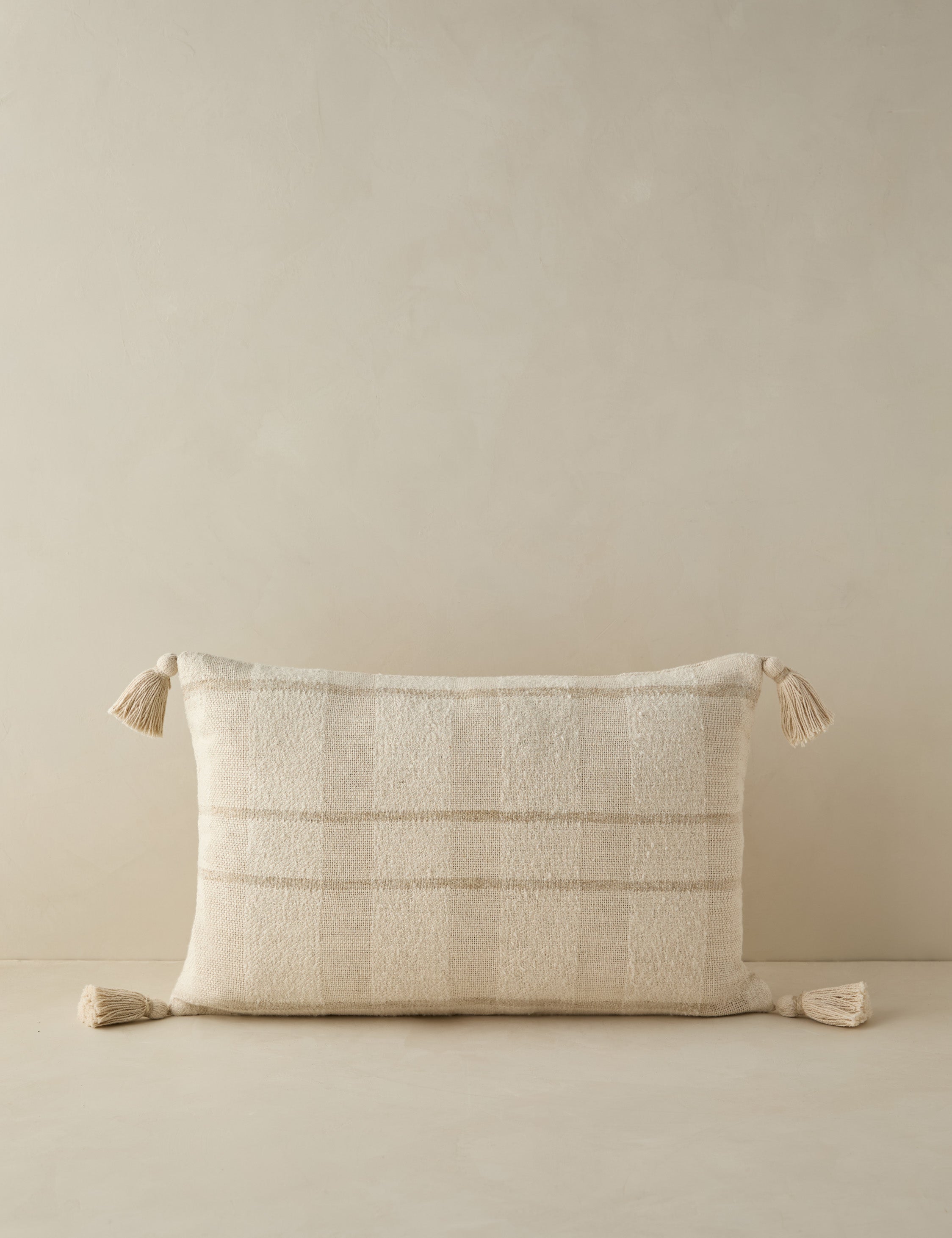 Alira Pillow