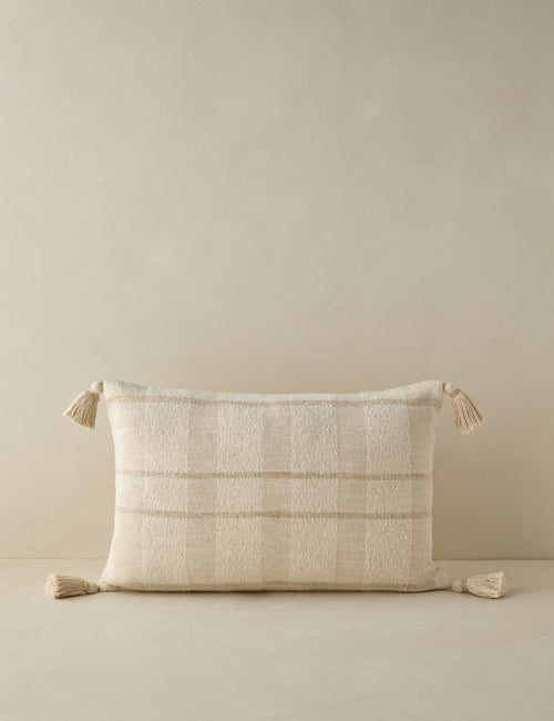 Alira Pillow