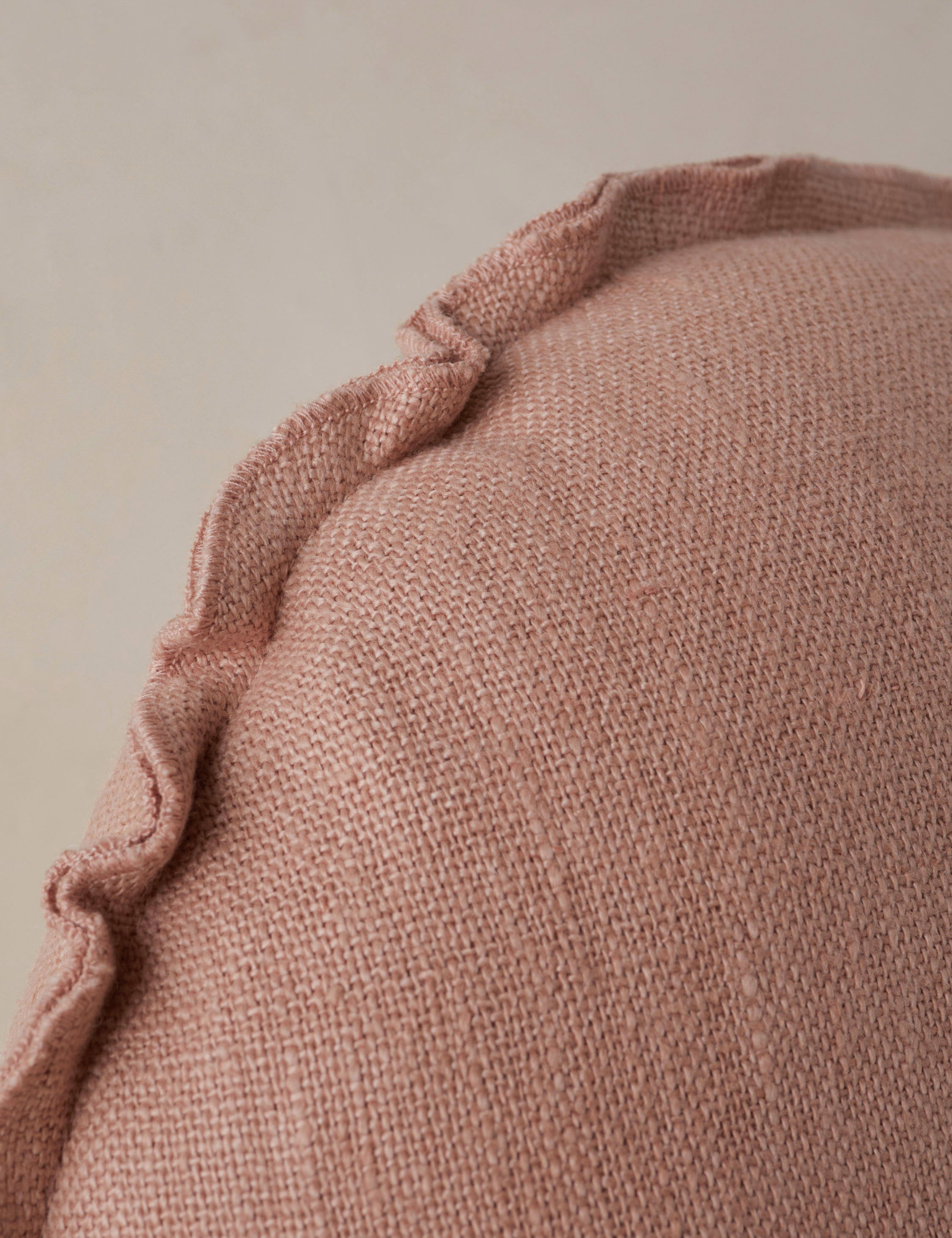 Arlo Linen Round Pillow
