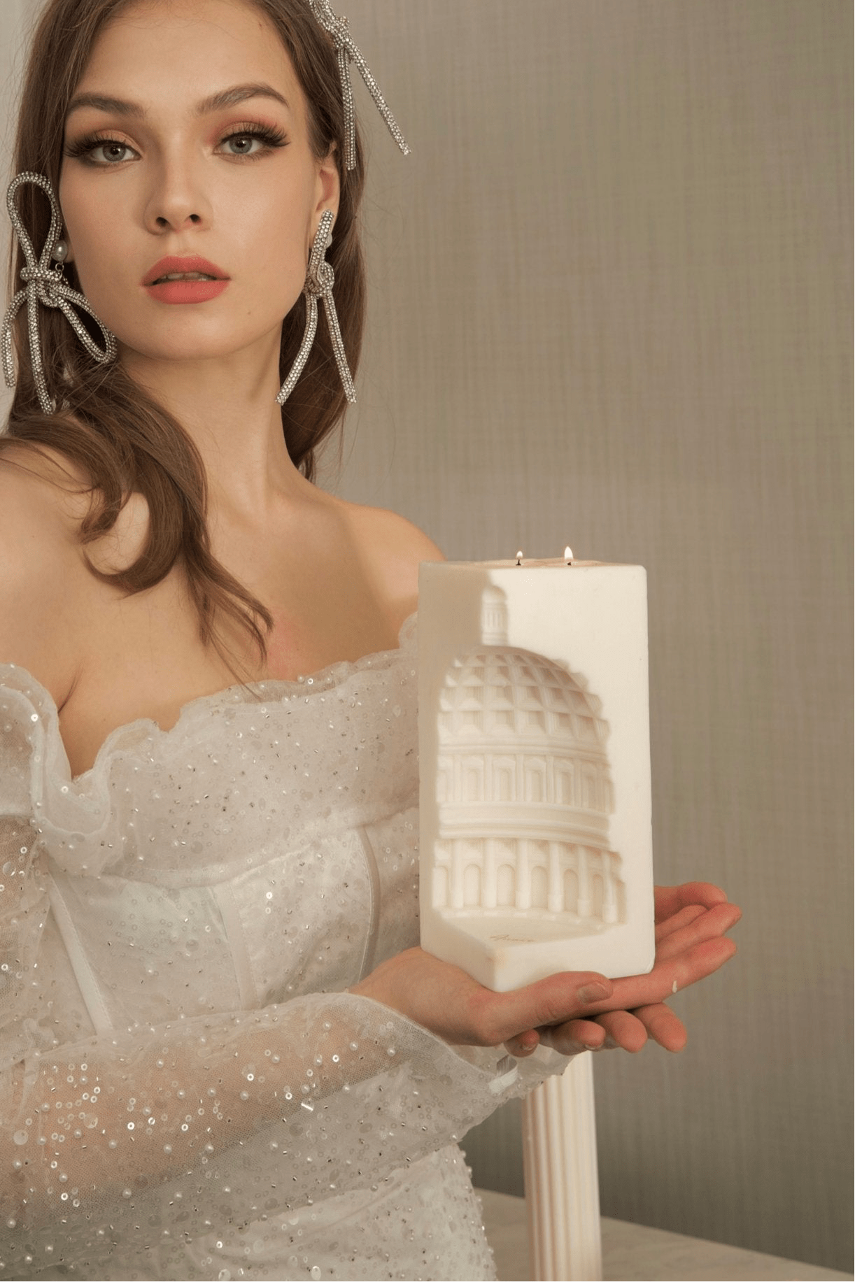 ‘When in Rome’ 2-Wick Candle