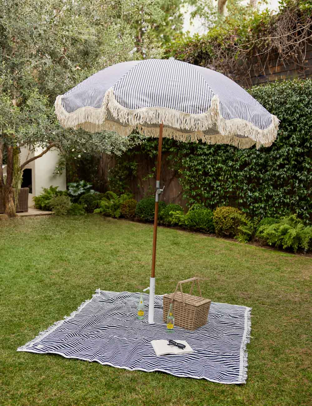 Premium Beach Umbrella by Business & Pleasure Co.