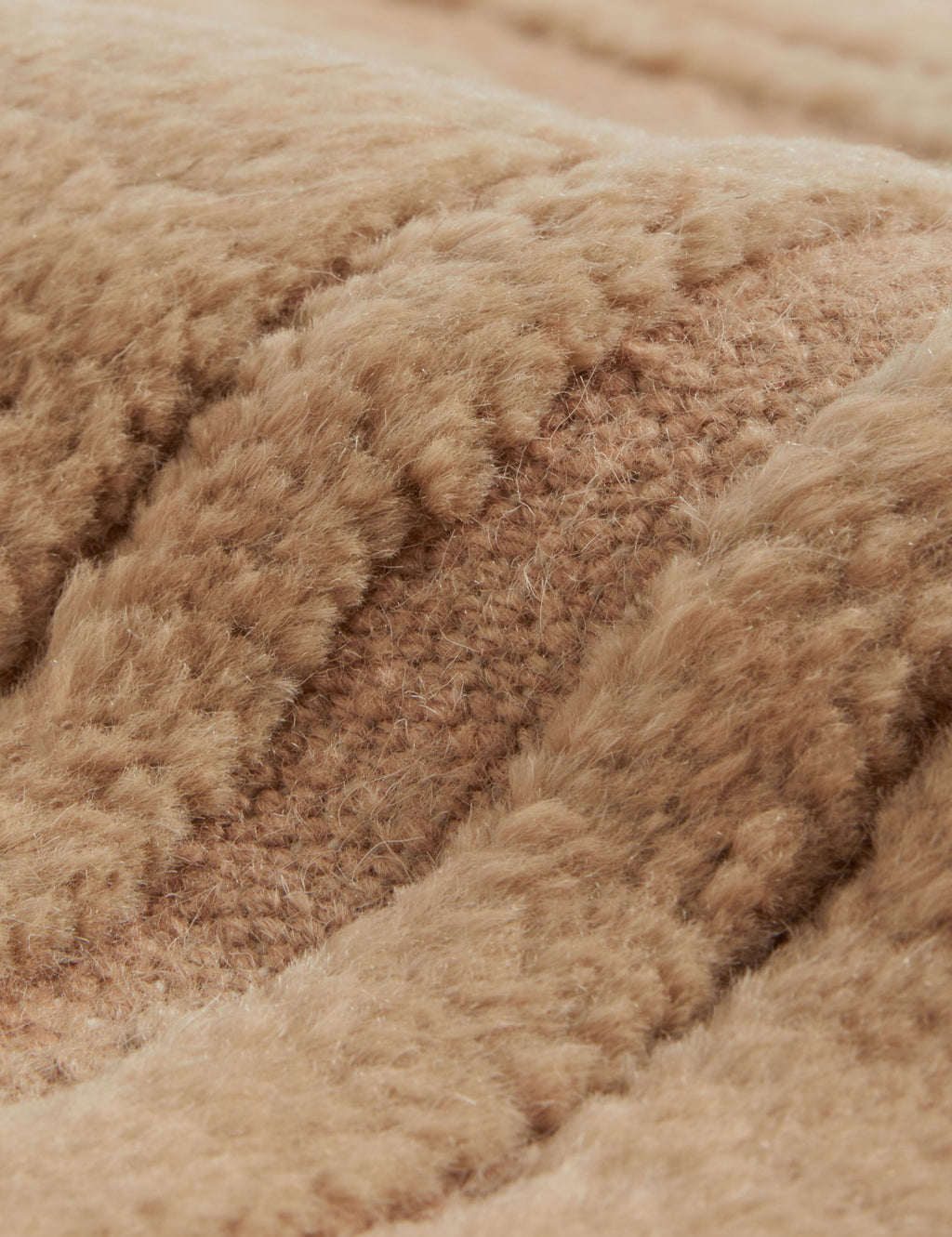 Bosa Hand-Knotted Wool Rug