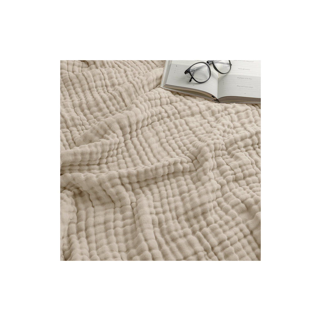 Karlina Muslin Blanket