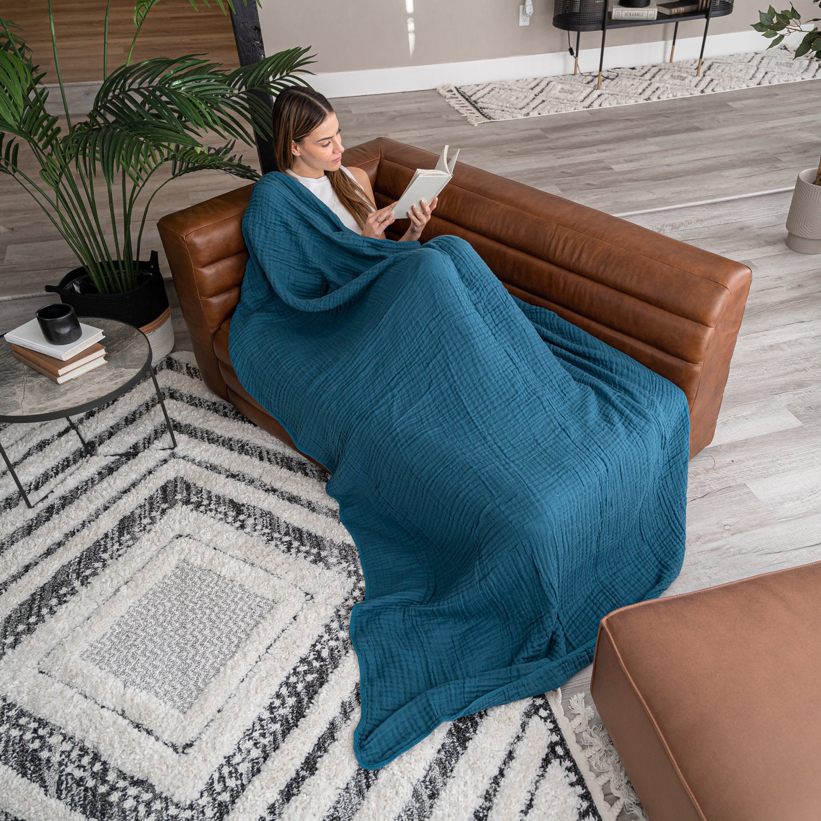 Karlina Muslin Blanket