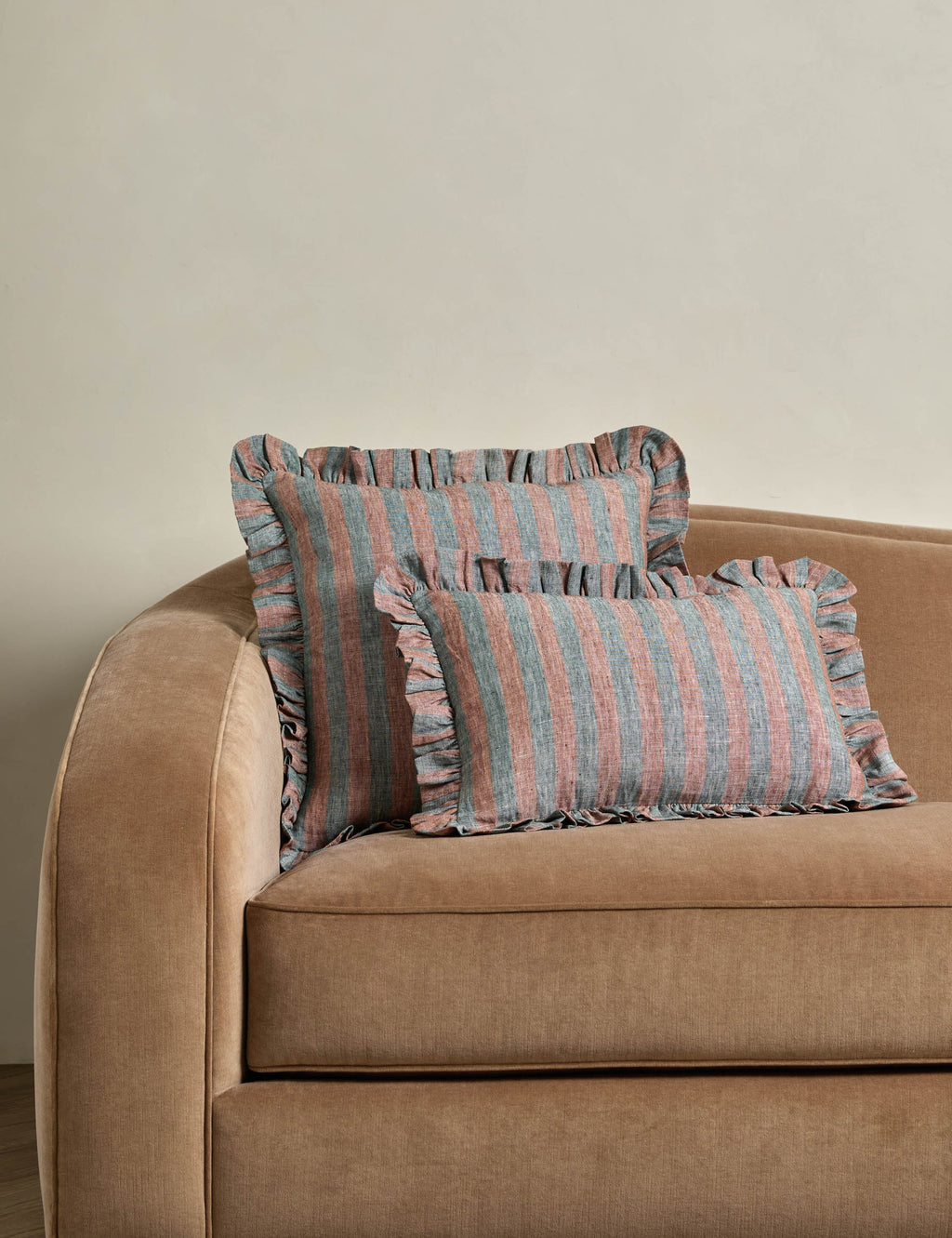 Amaroso Linen Ruffle Pillow