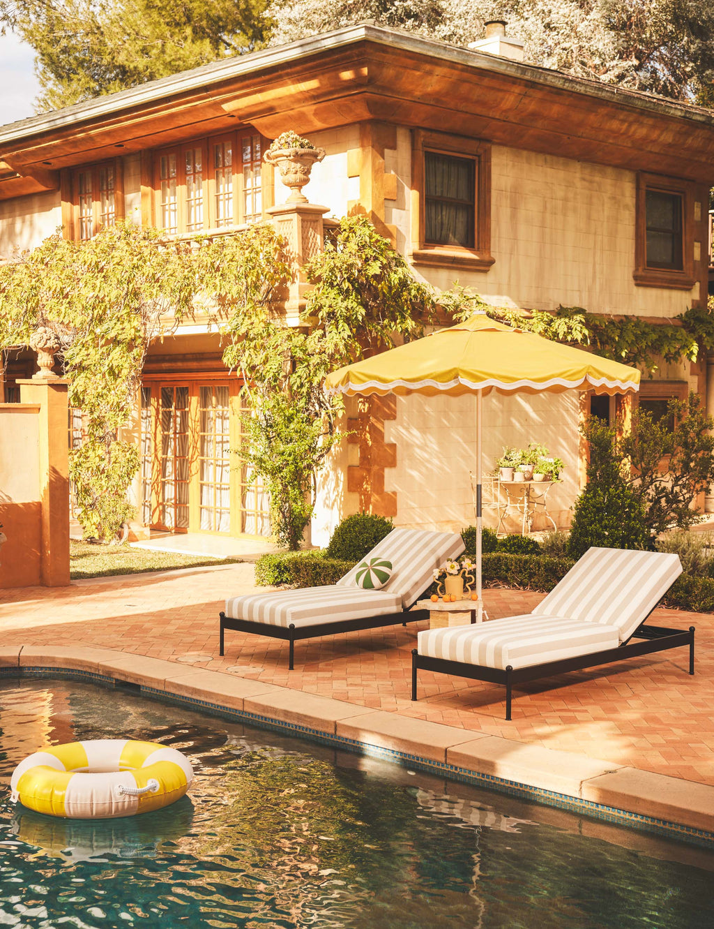 Classic Pool Float by Business & Pleasure Co.