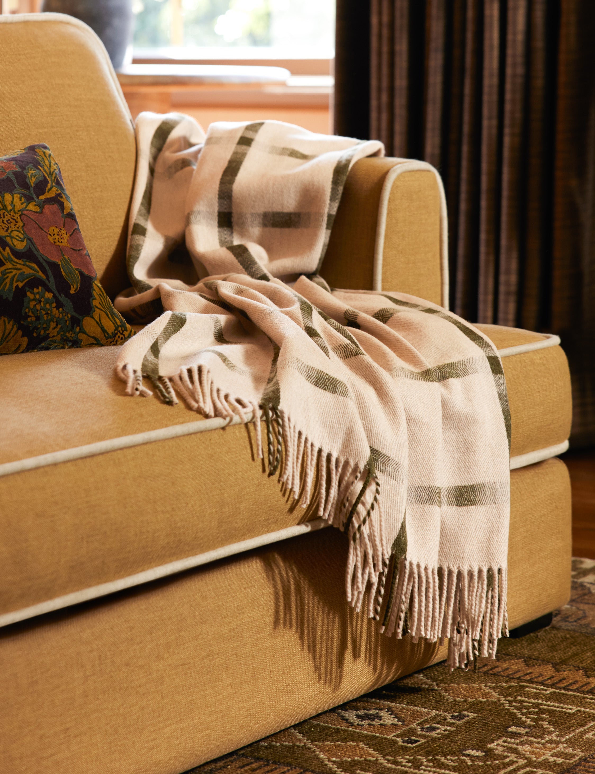 Atwood Lambswool Throw