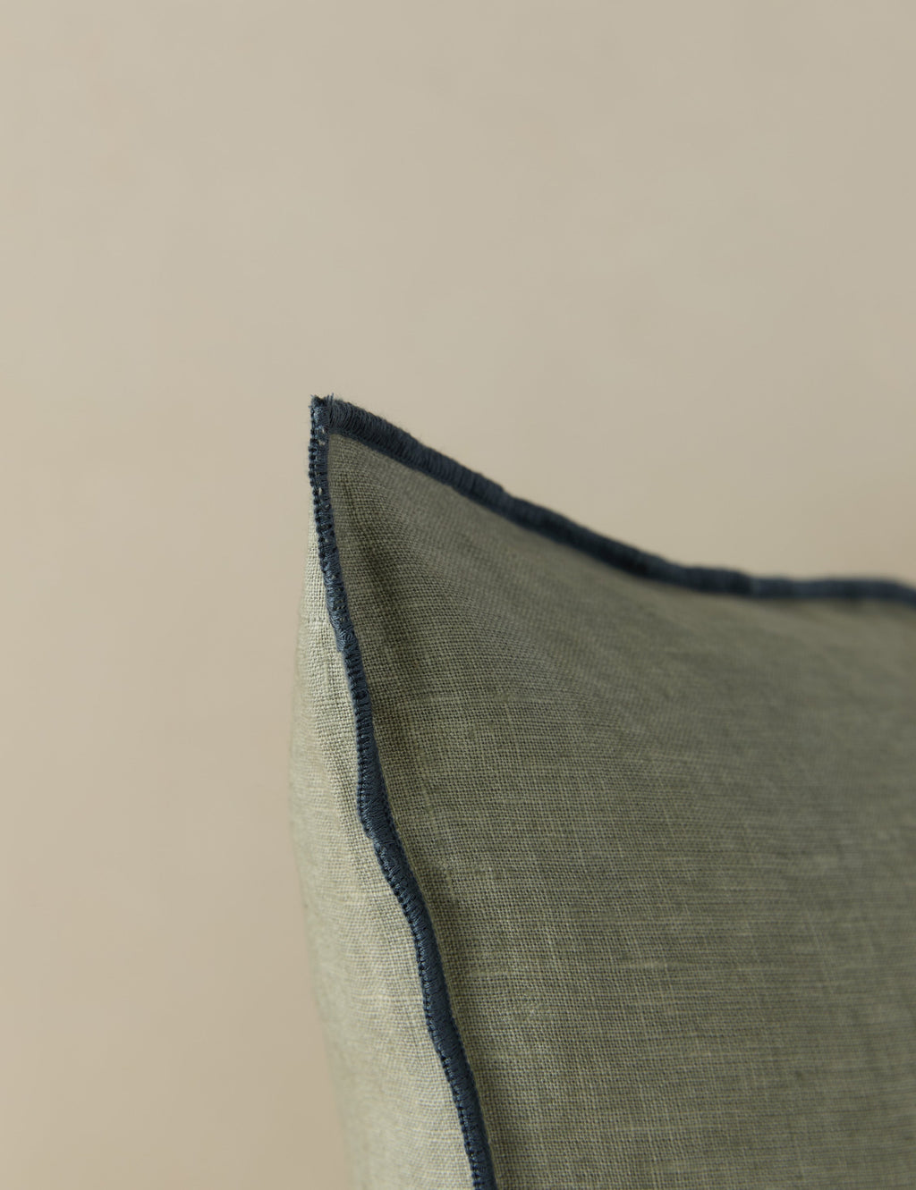 Carys Contrast Linen Pillow