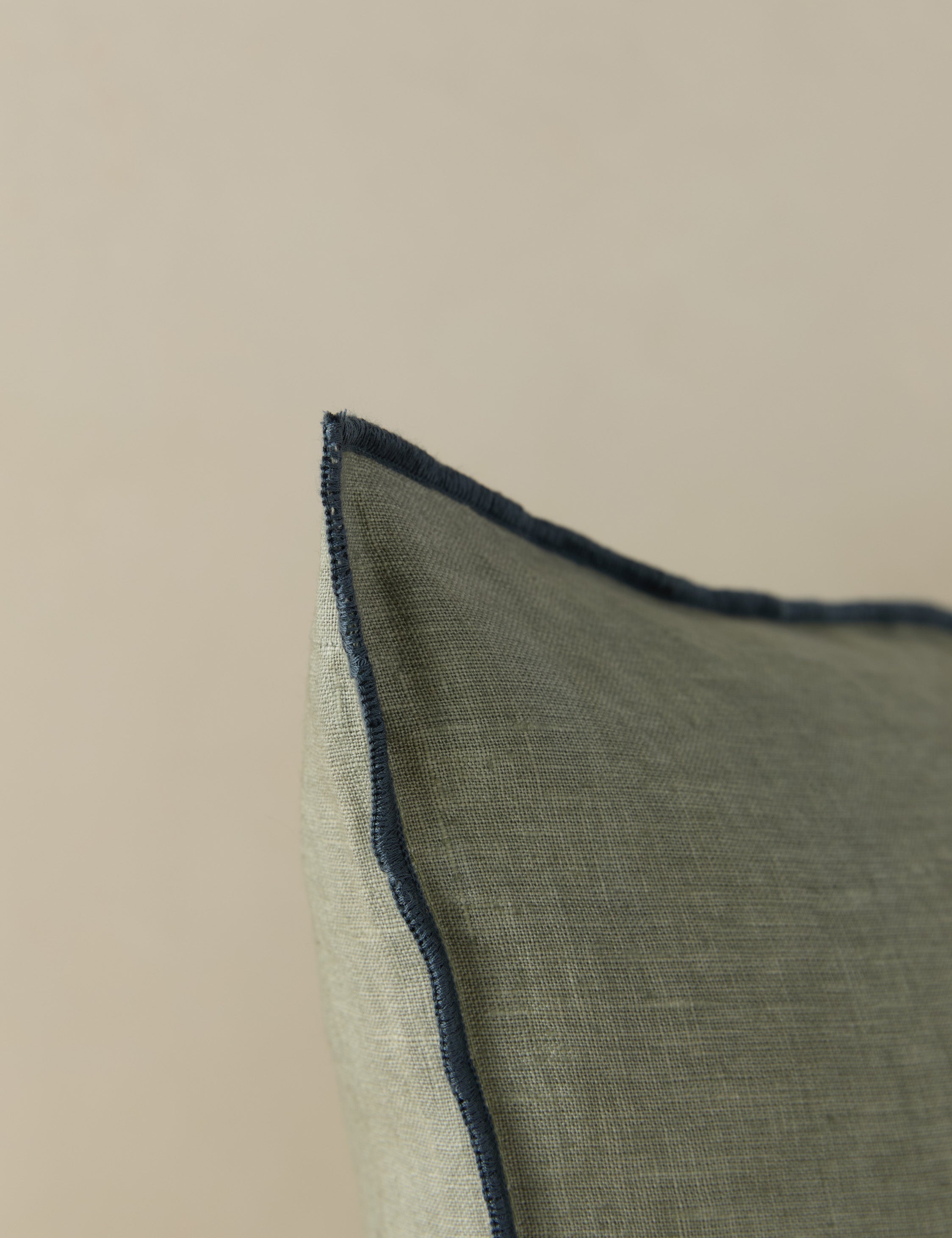 Carys Contrast Linen Pillow
