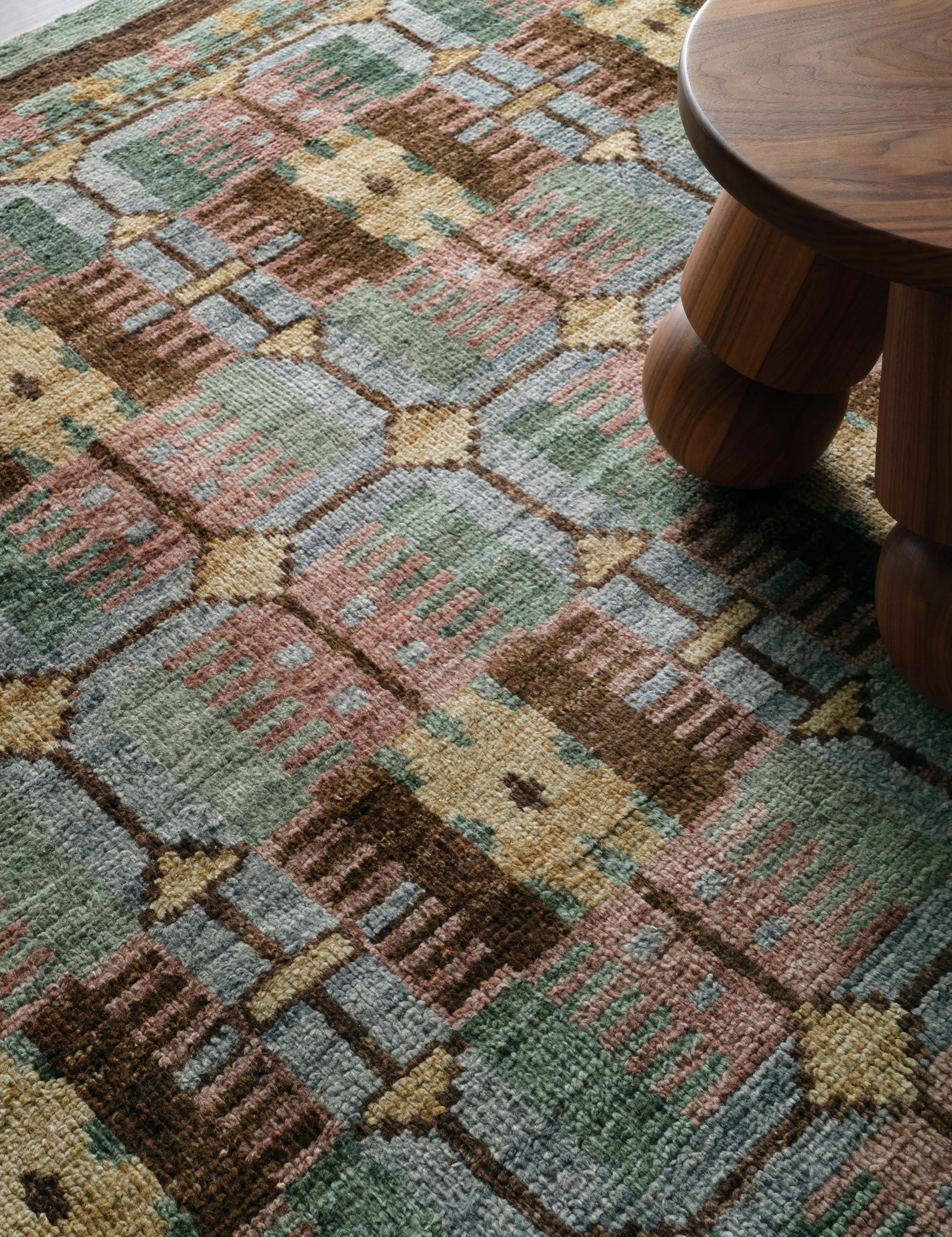 Ilse Hand-Knotted Wool Rug