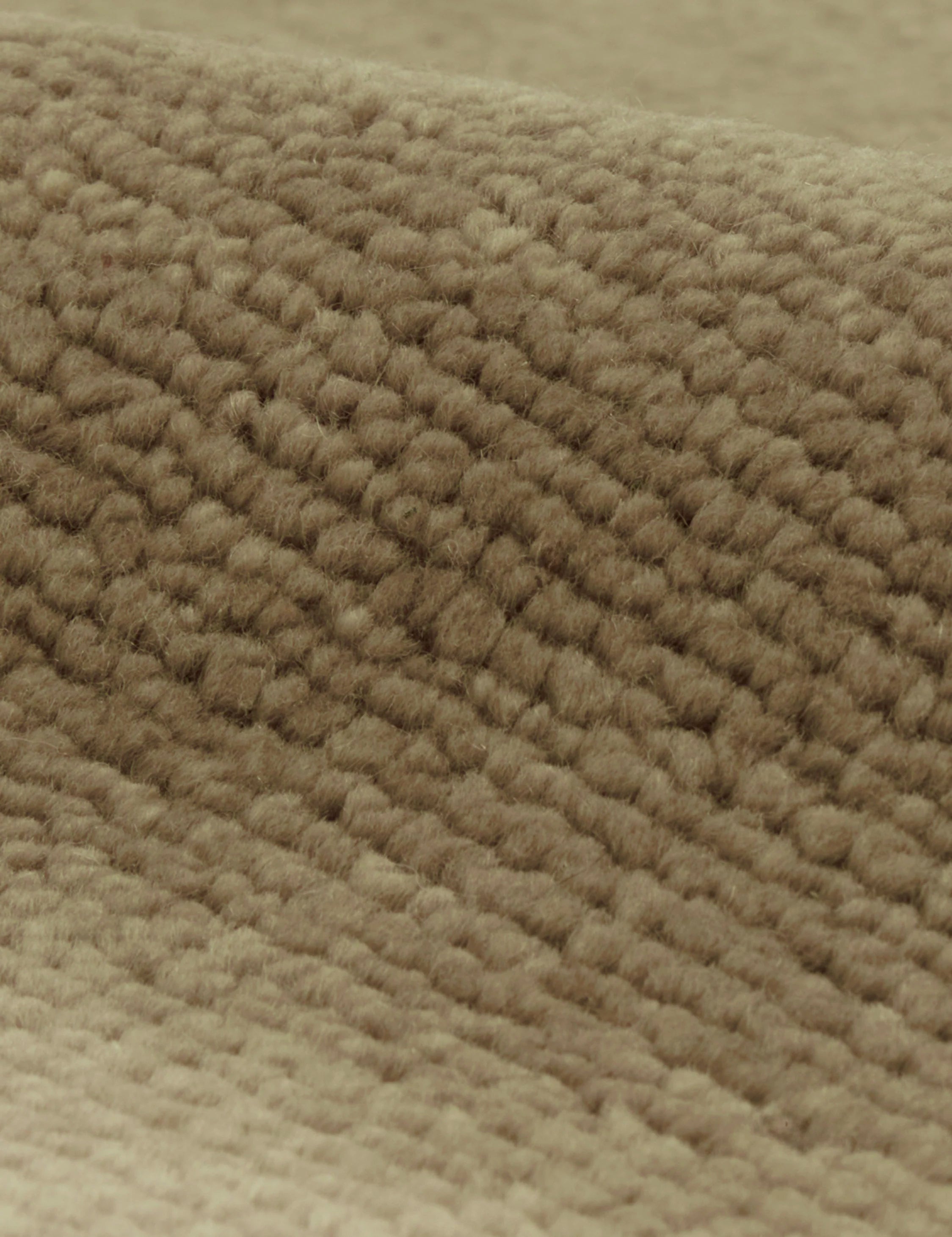 Heritage Hand-Knotted Wool Rug