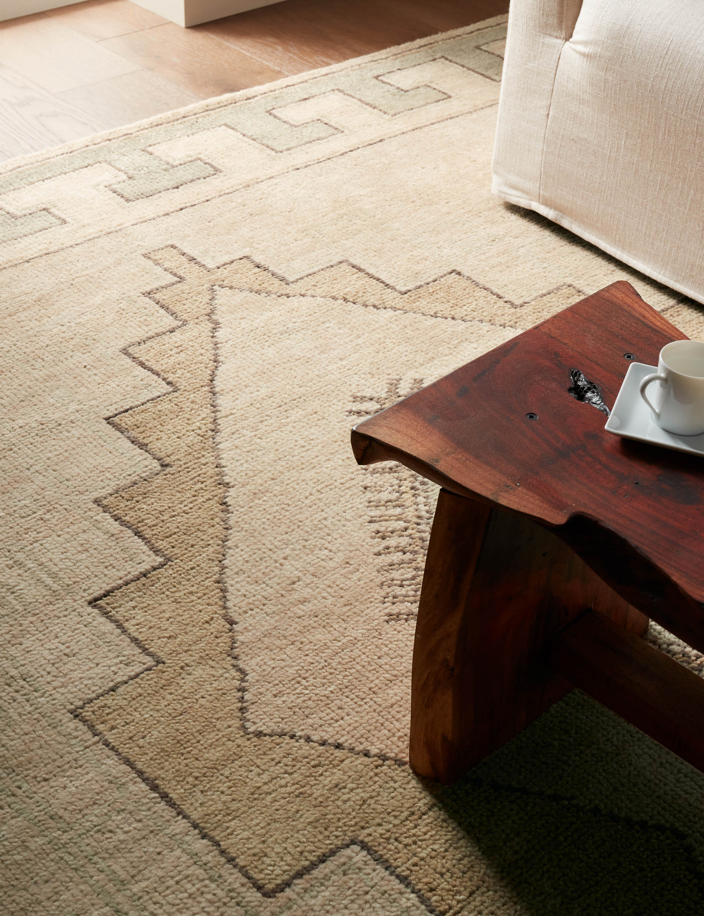 Silo Hand-Knotted Wool Rug