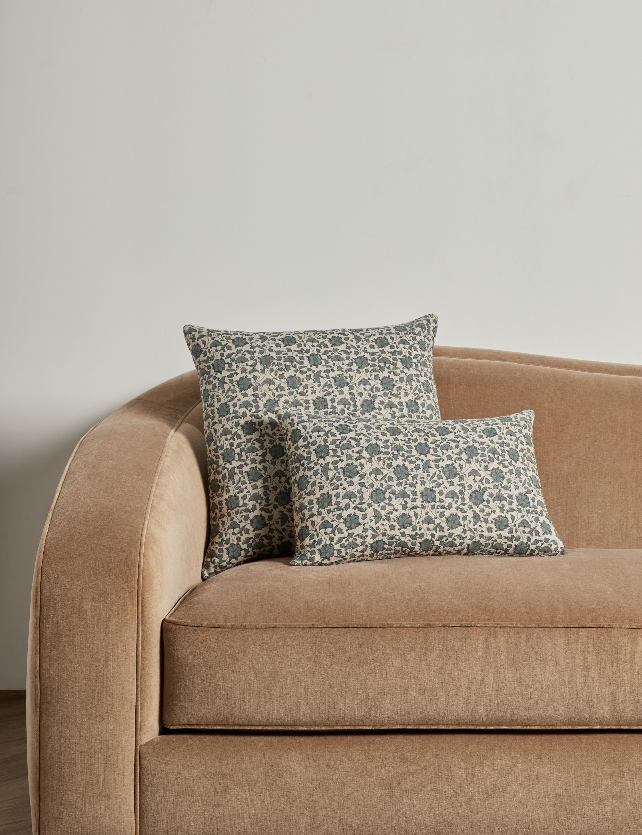 Lavelanet Linen Pillow