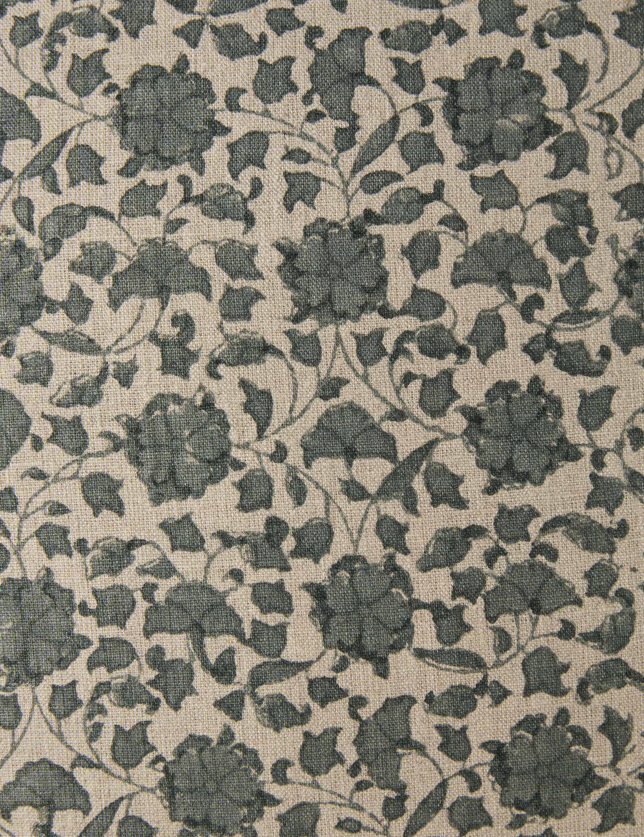 Lavelanet Linen Pillow