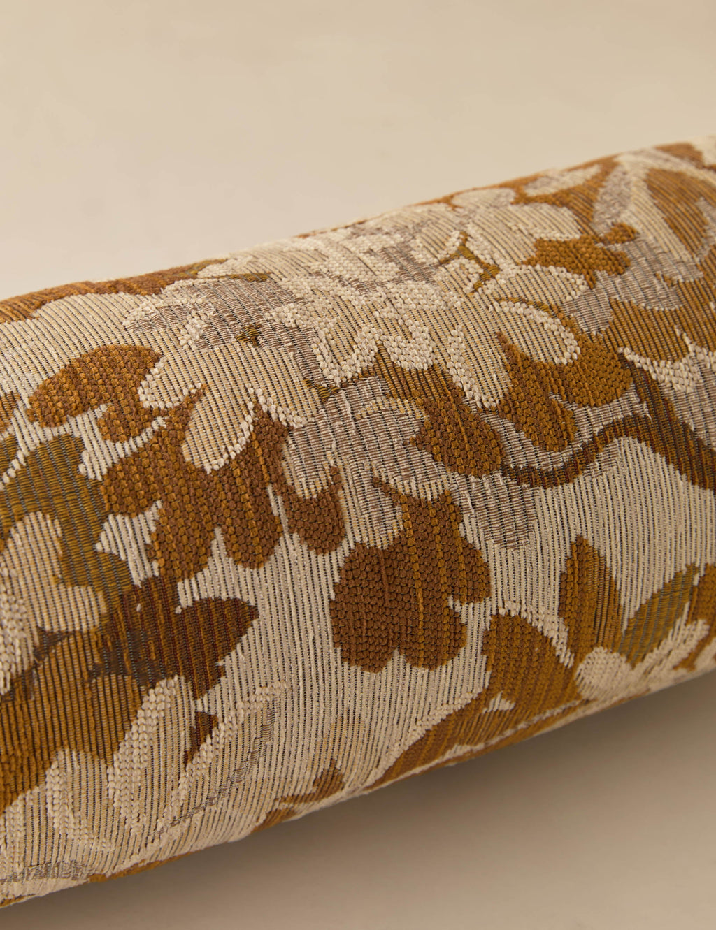 Mariata Pillow