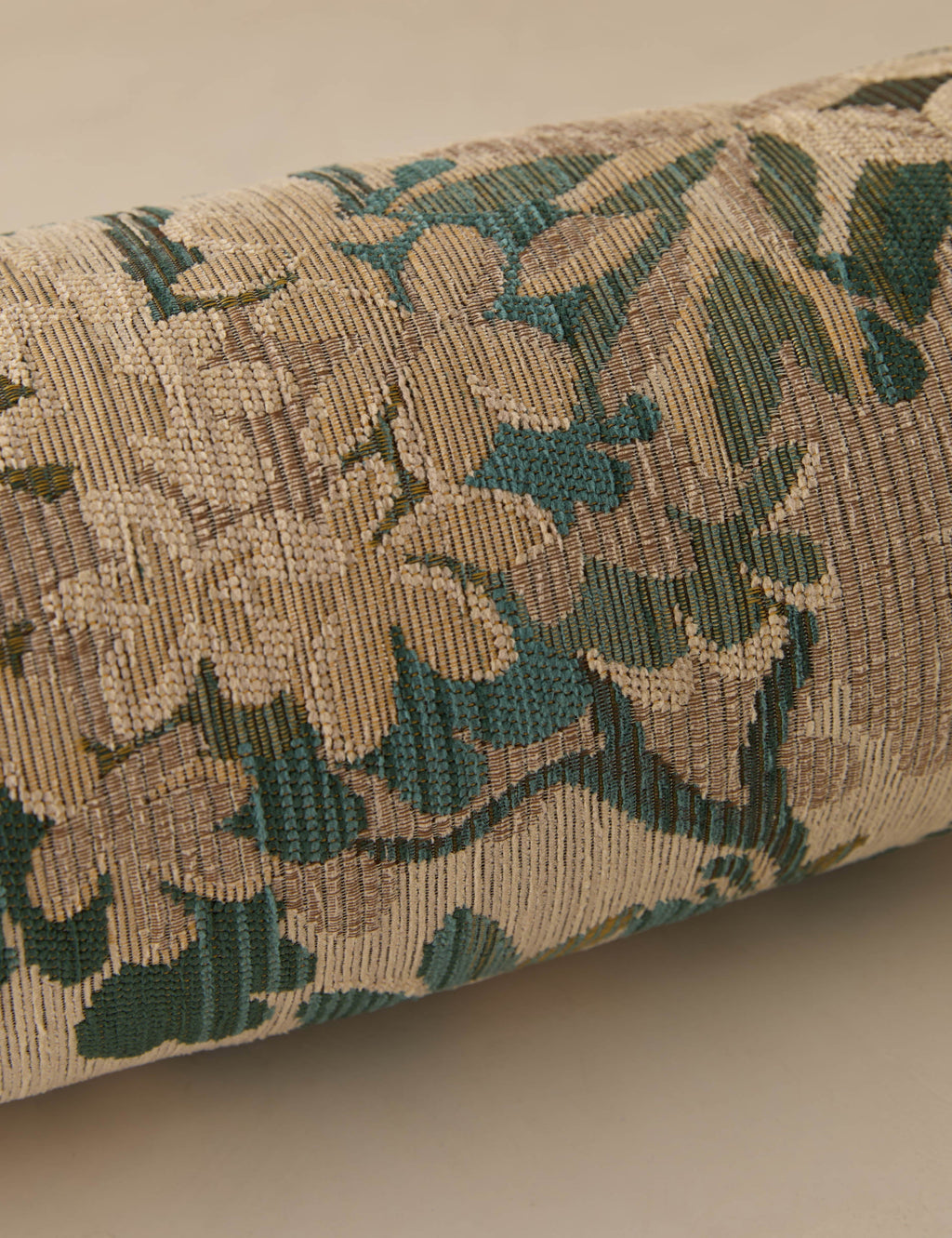 Mariata Pillow