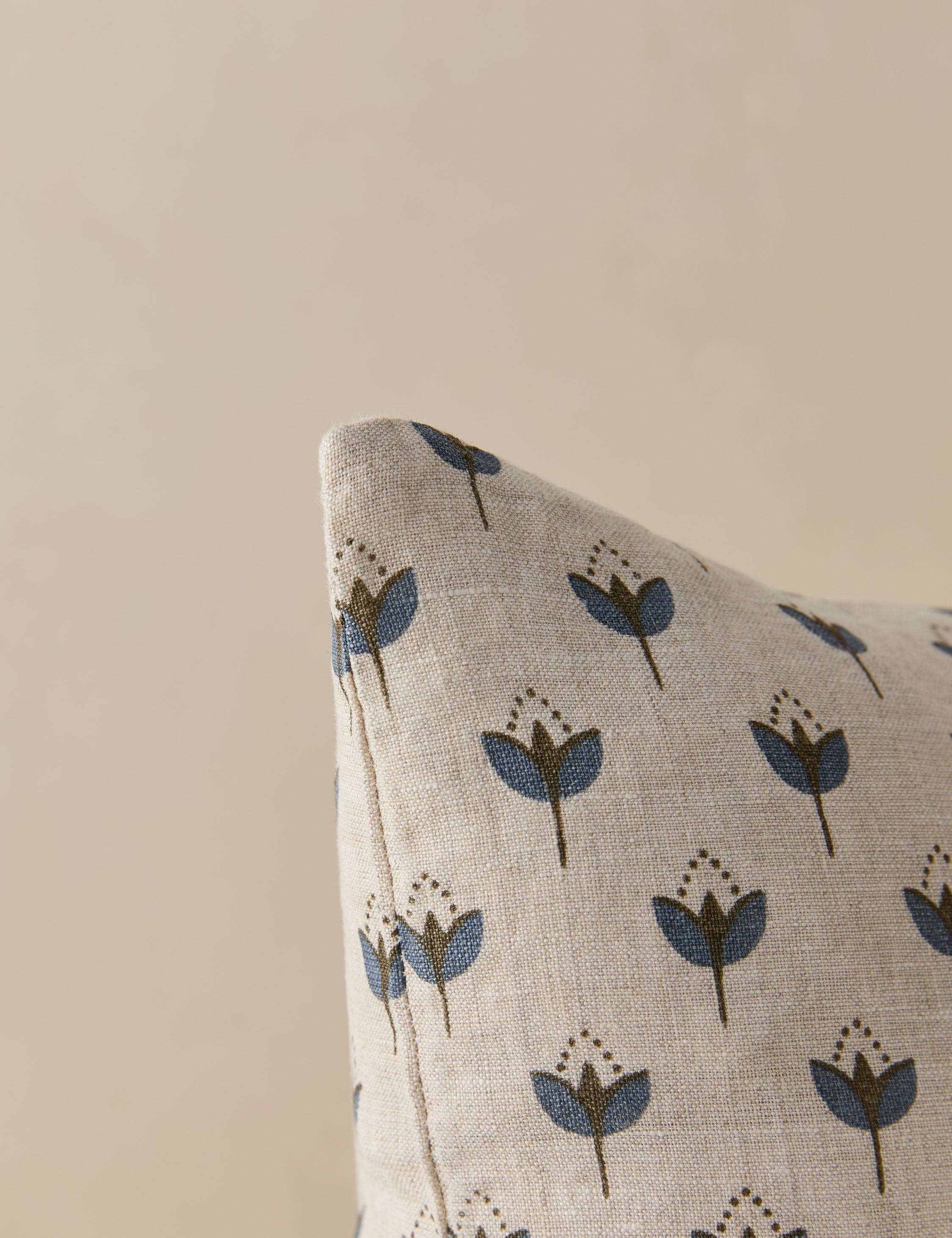 Poiret Linen Pillow