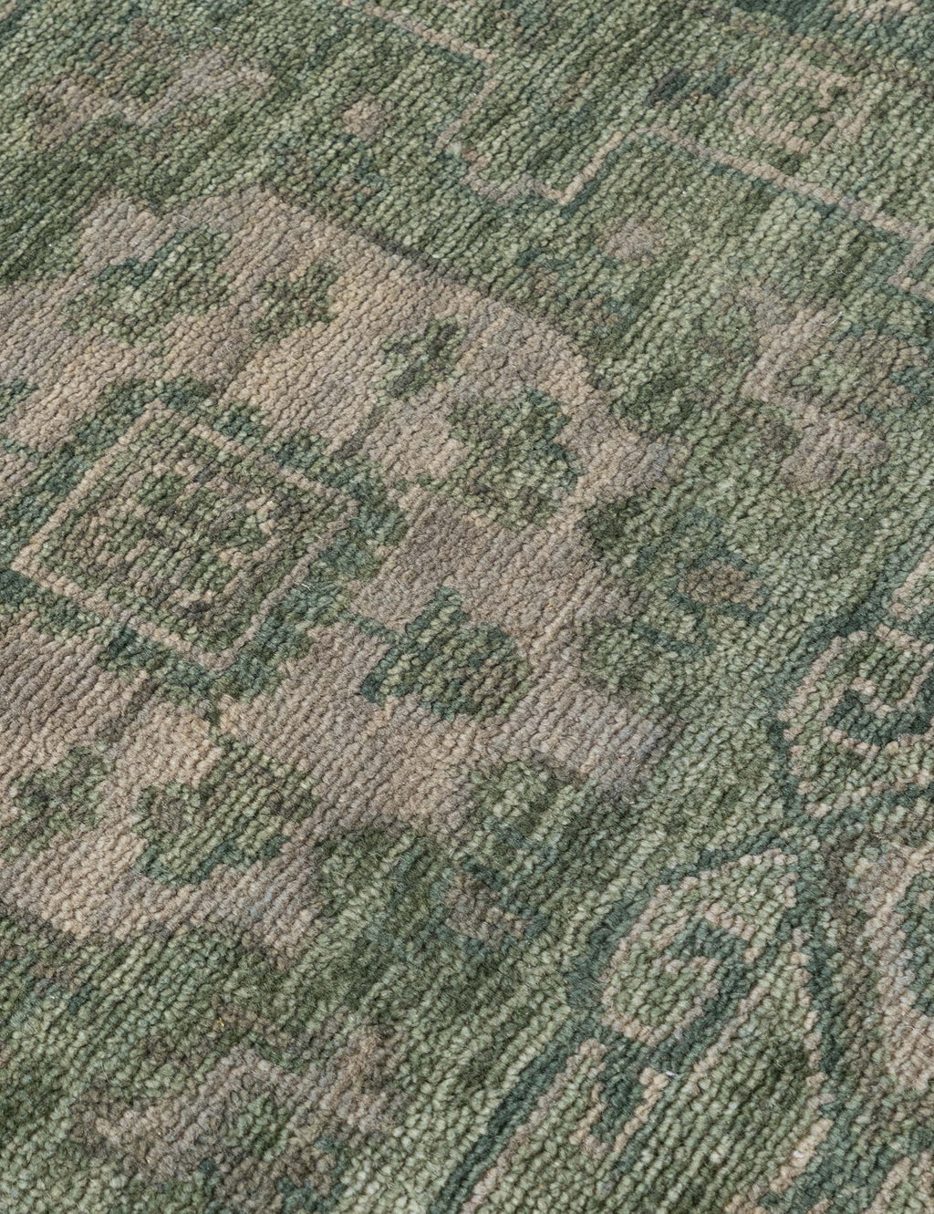 Sovana Hand-Knotted Wool Rug