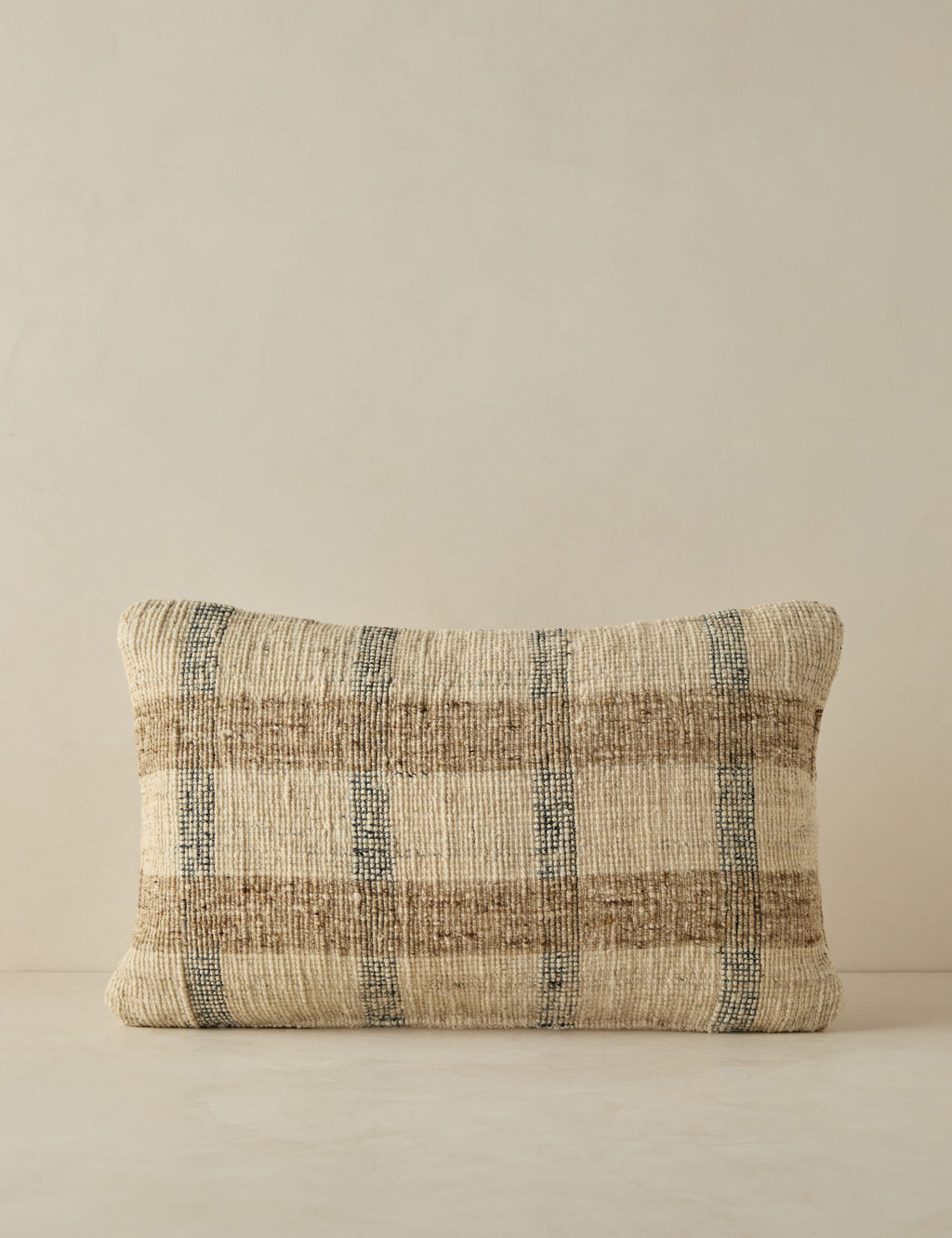 Messer Pillow