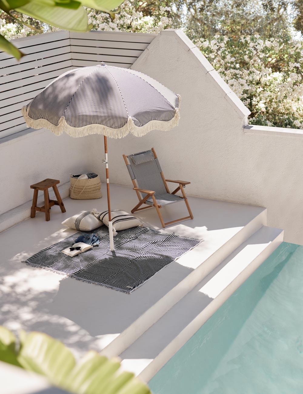 Premium Beach Umbrella by Business & Pleasure Co.