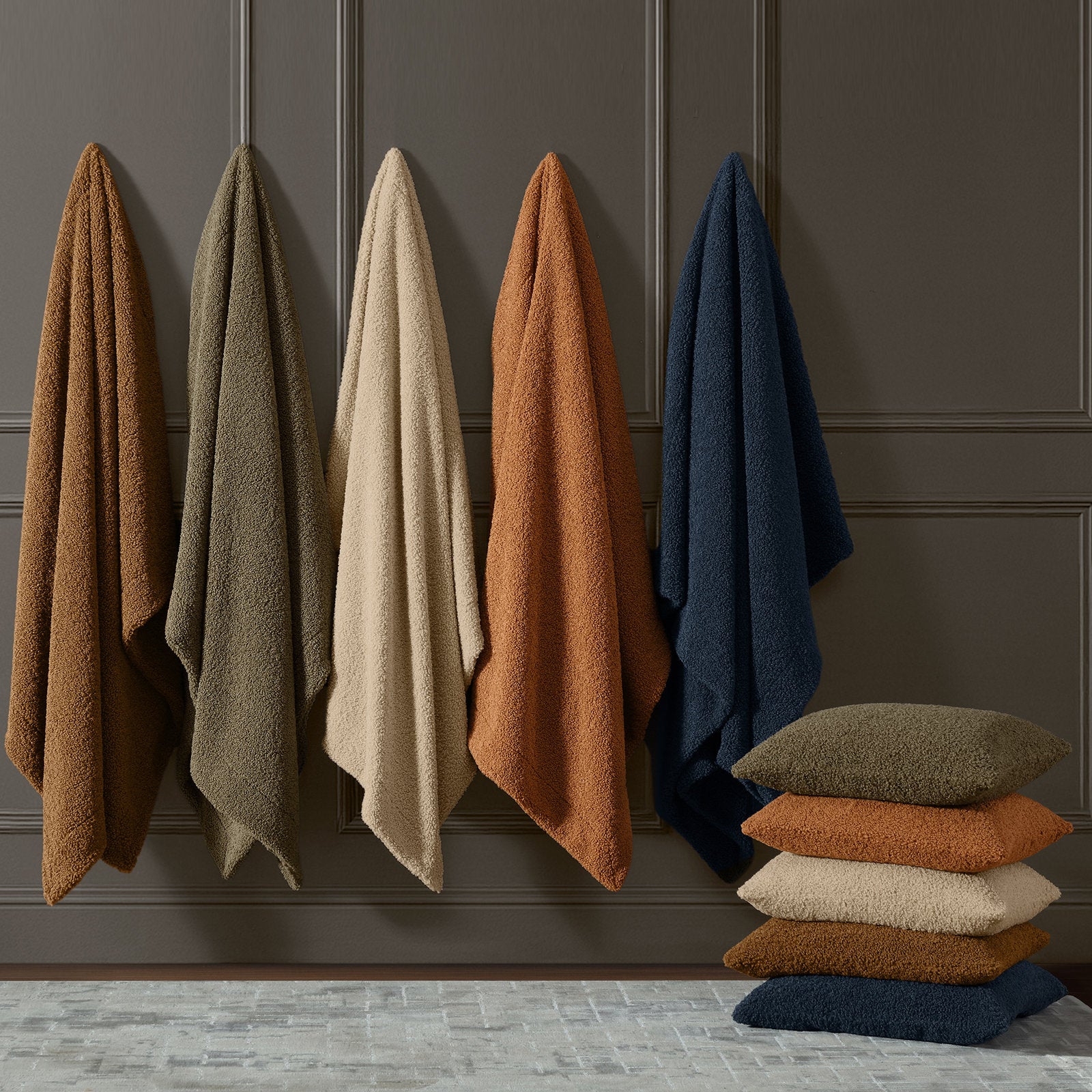 Teddy Soft Plush Textured Fluffy Classic Chic Modern Rustic Cozy Boucle Throw Blanket