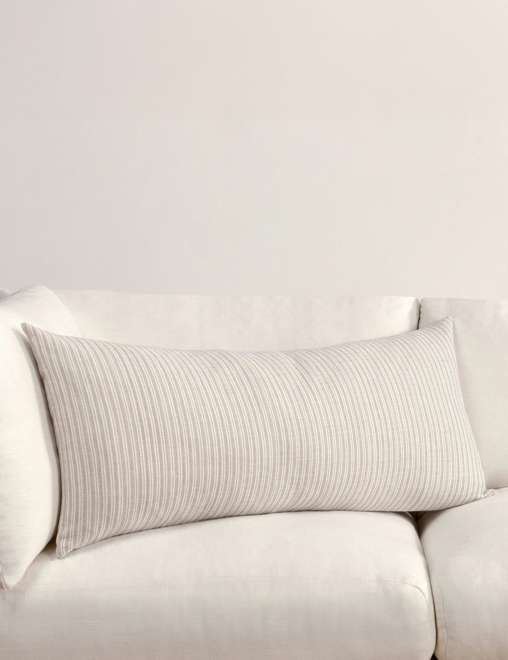 Nevya Pillow
