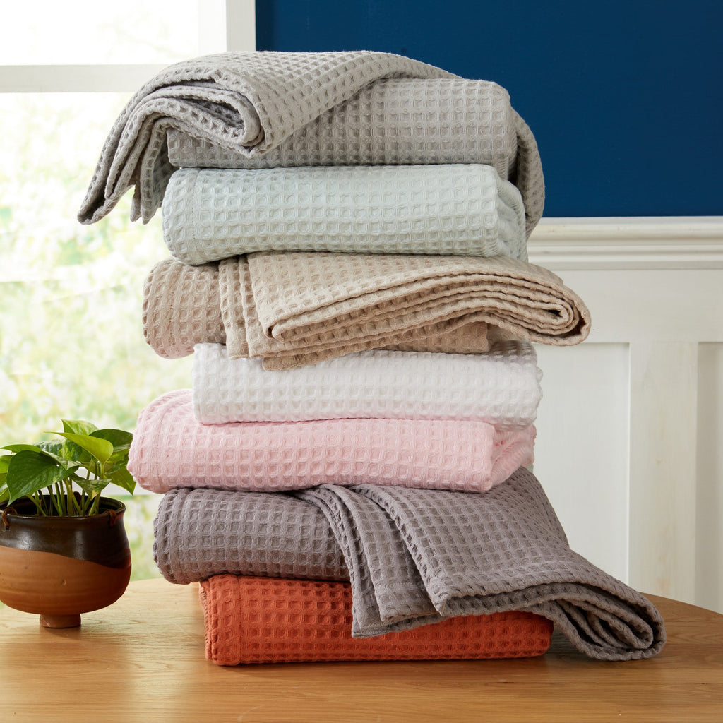 Vila Cotton Waffle Throw Blanket