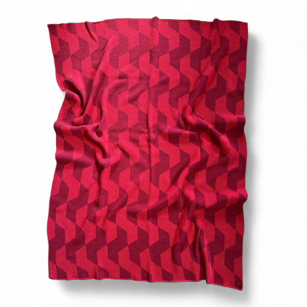 Zagg Throw