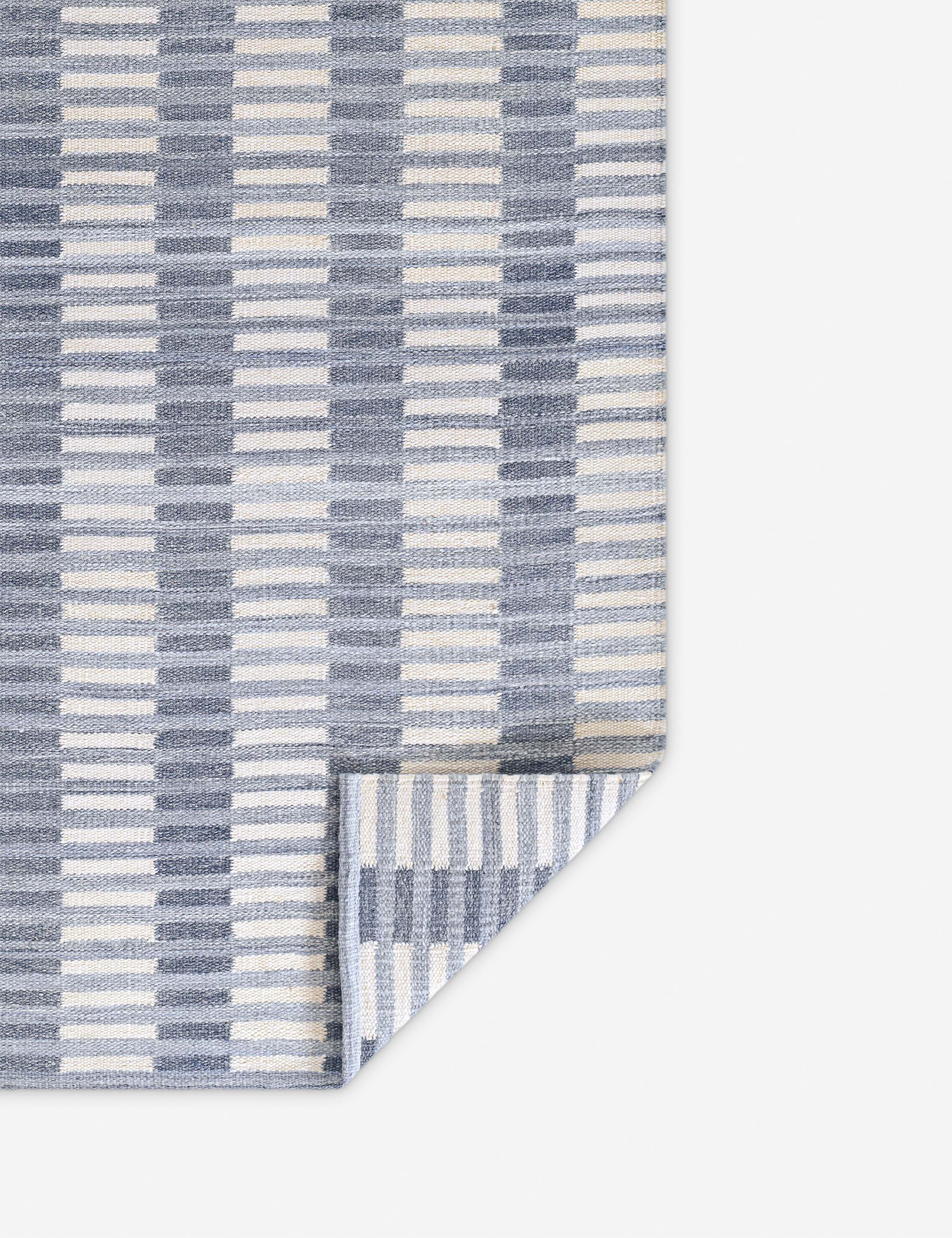 Ilia Indoor / Outdoor Handwoven Rug