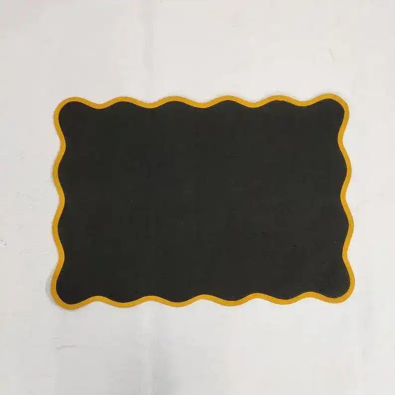 Black Classic Scallop Cotton Placemat Set of 4