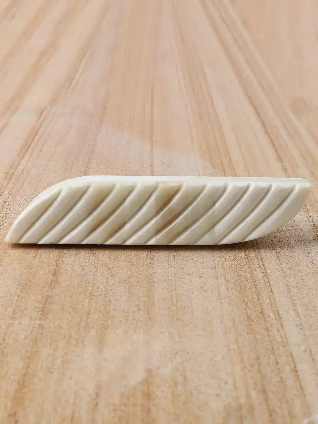 Bone-Inlay Curved Cabinet Drawer Pulls