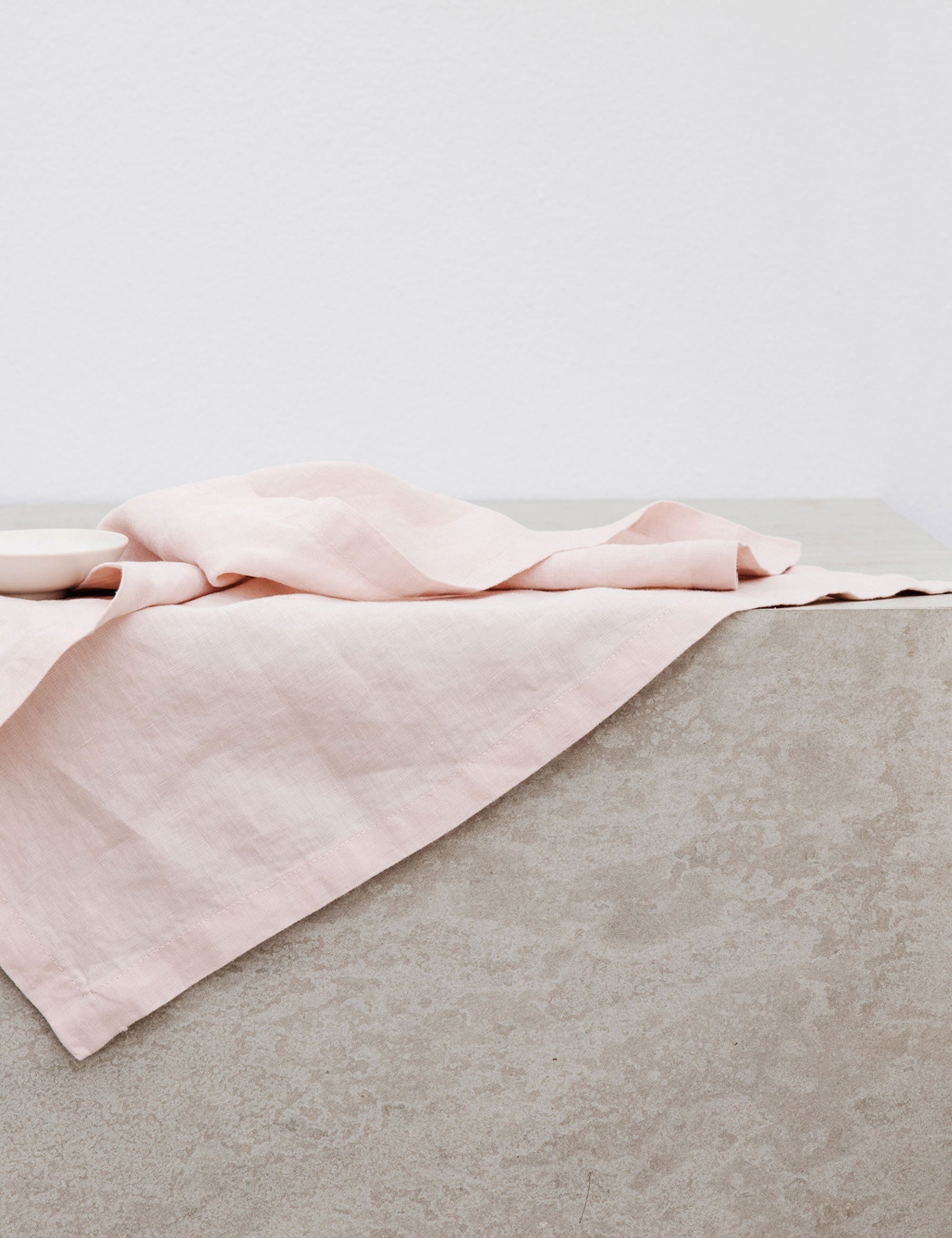 Linen Table Napkins (Set of 4) by Cultiver
