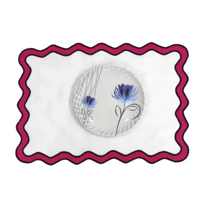 Double Scalloped Red and White Cotton Placemats