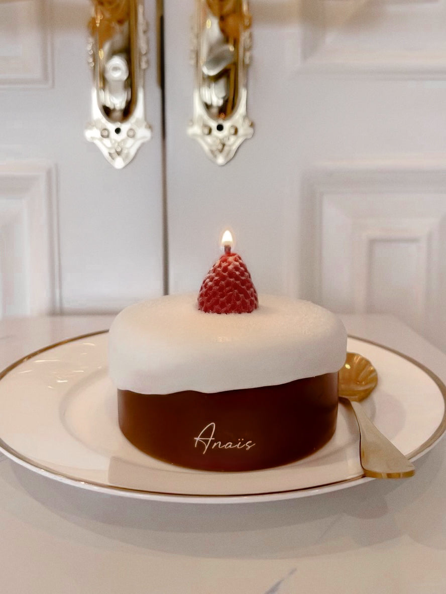 Strawberry Chocolate Cake Candle