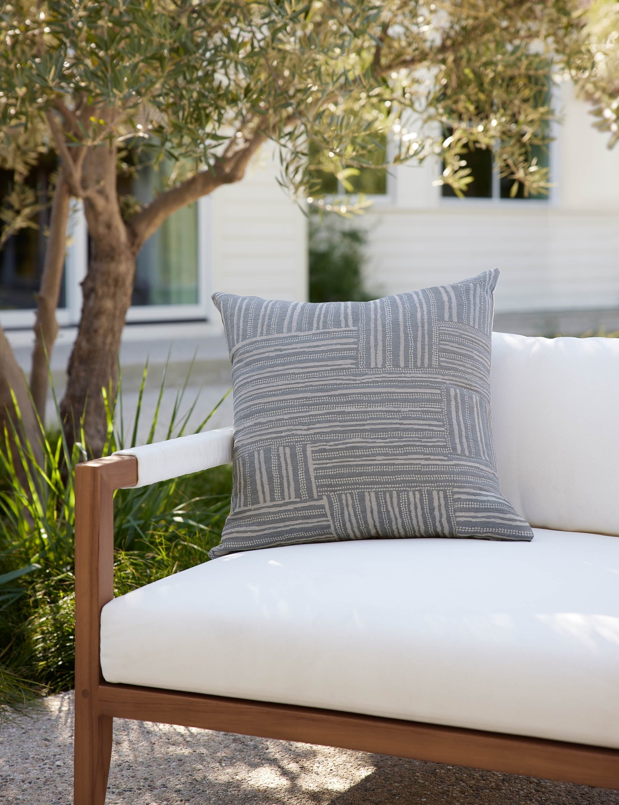 Gabriella Indoor / Outdoor Pillow