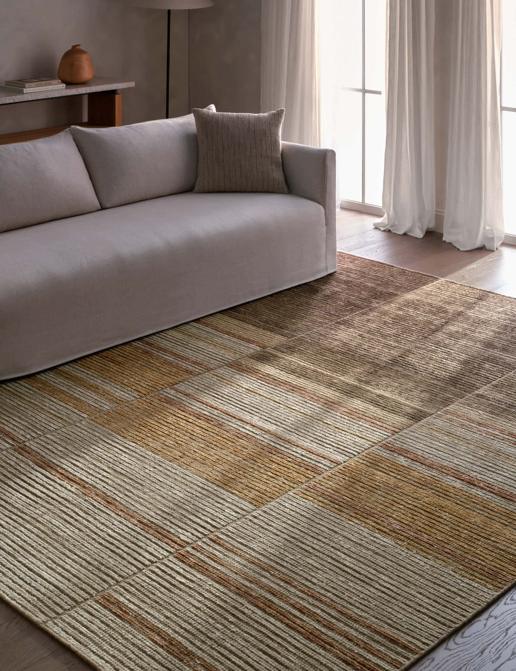 Merida Hand-Knotted Wool Rug