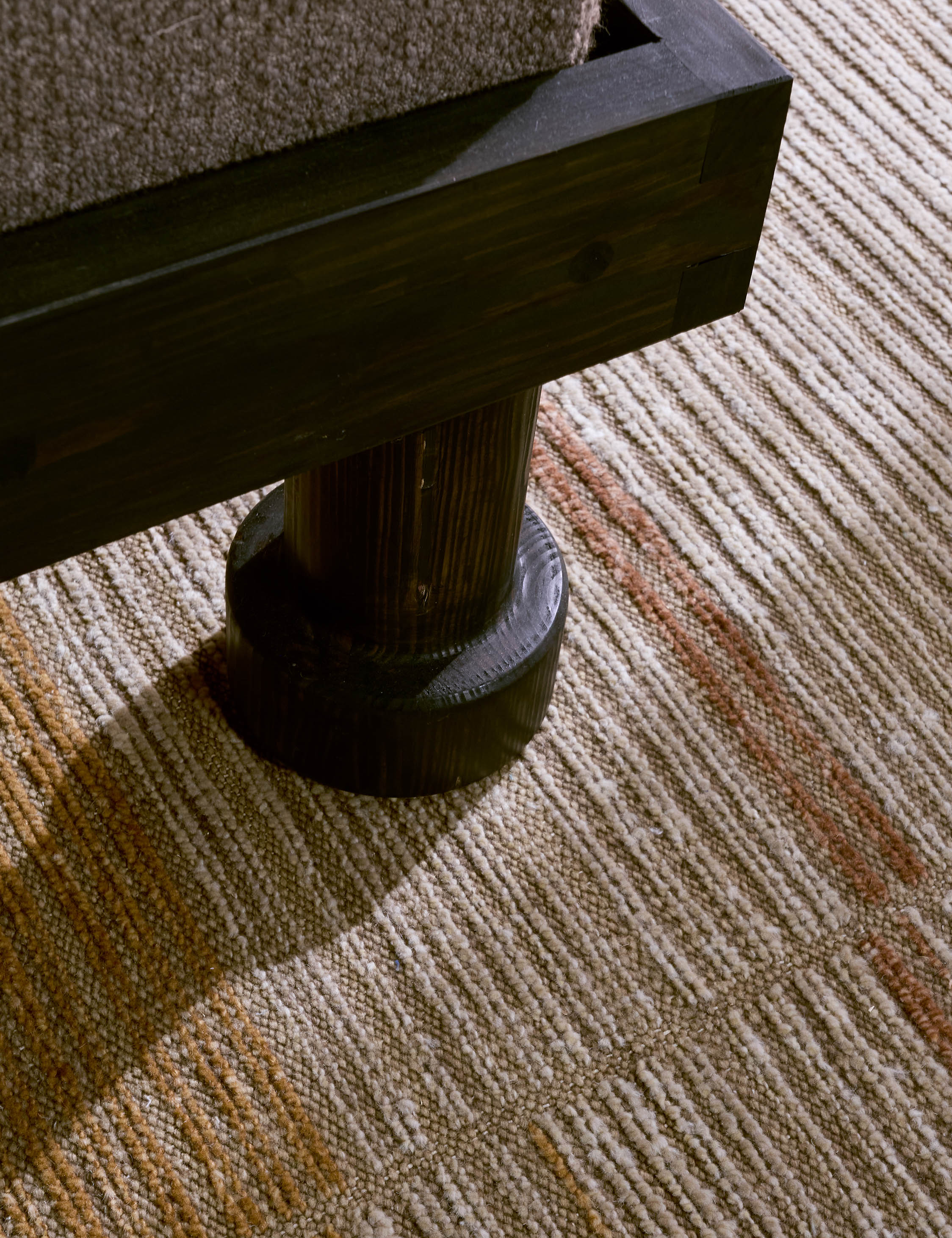Merida Hand-Knotted Wool Rug