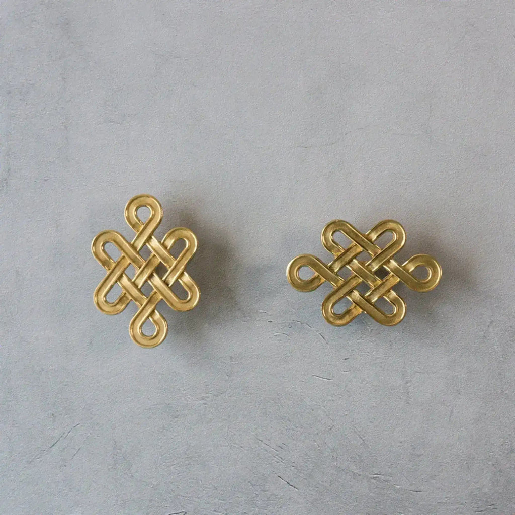 Vintage inspired Brass Twisted Cabinet Drawer Knob - set of 2